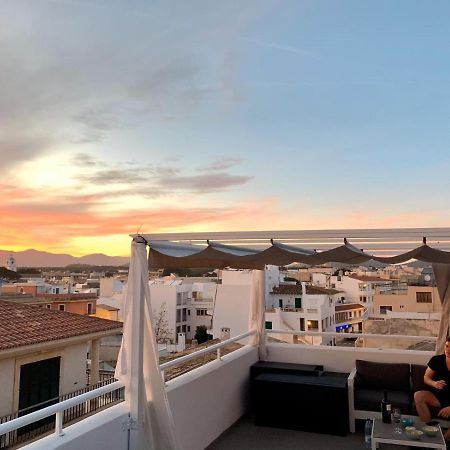Sonne & Meerblick Aus 40 Grad Heissem Whirlpool Geniessen - Zentral Am Hafen Und Dennoch Ruhig Cala Ratjada  Esterno foto