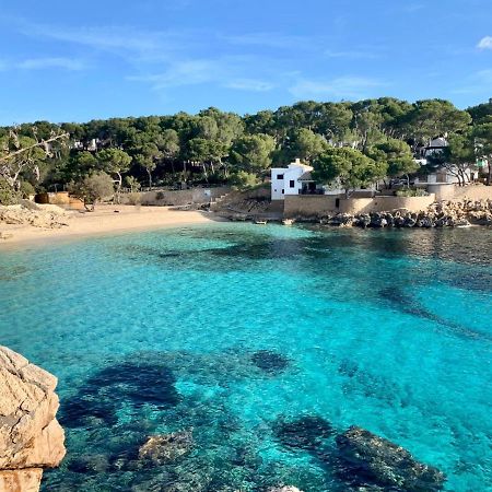 Sonne & Meerblick Aus 40 Grad Heissem Whirlpool Geniessen - Zentral Am Hafen Und Dennoch Ruhig Cala Ratjada  Esterno foto