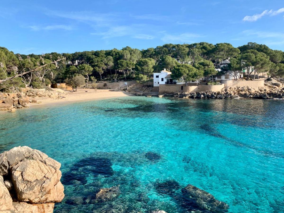 Sonne & Meerblick Aus 40 Grad Heissem Whirlpool Geniessen - Zentral Am Hafen Und Dennoch Ruhig Cala Ratjada  Esterno foto